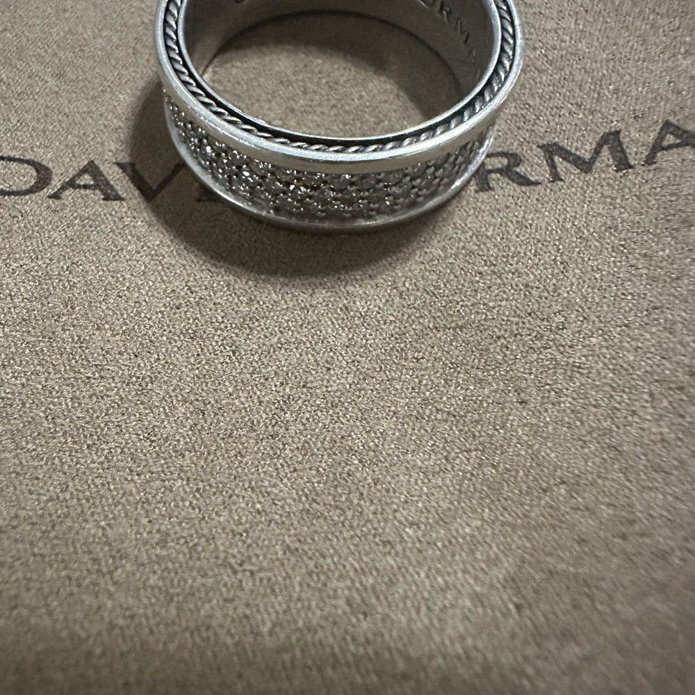 Streamline Three Row Band Ring
Sterling Silver with Diamonds, 8.5mm